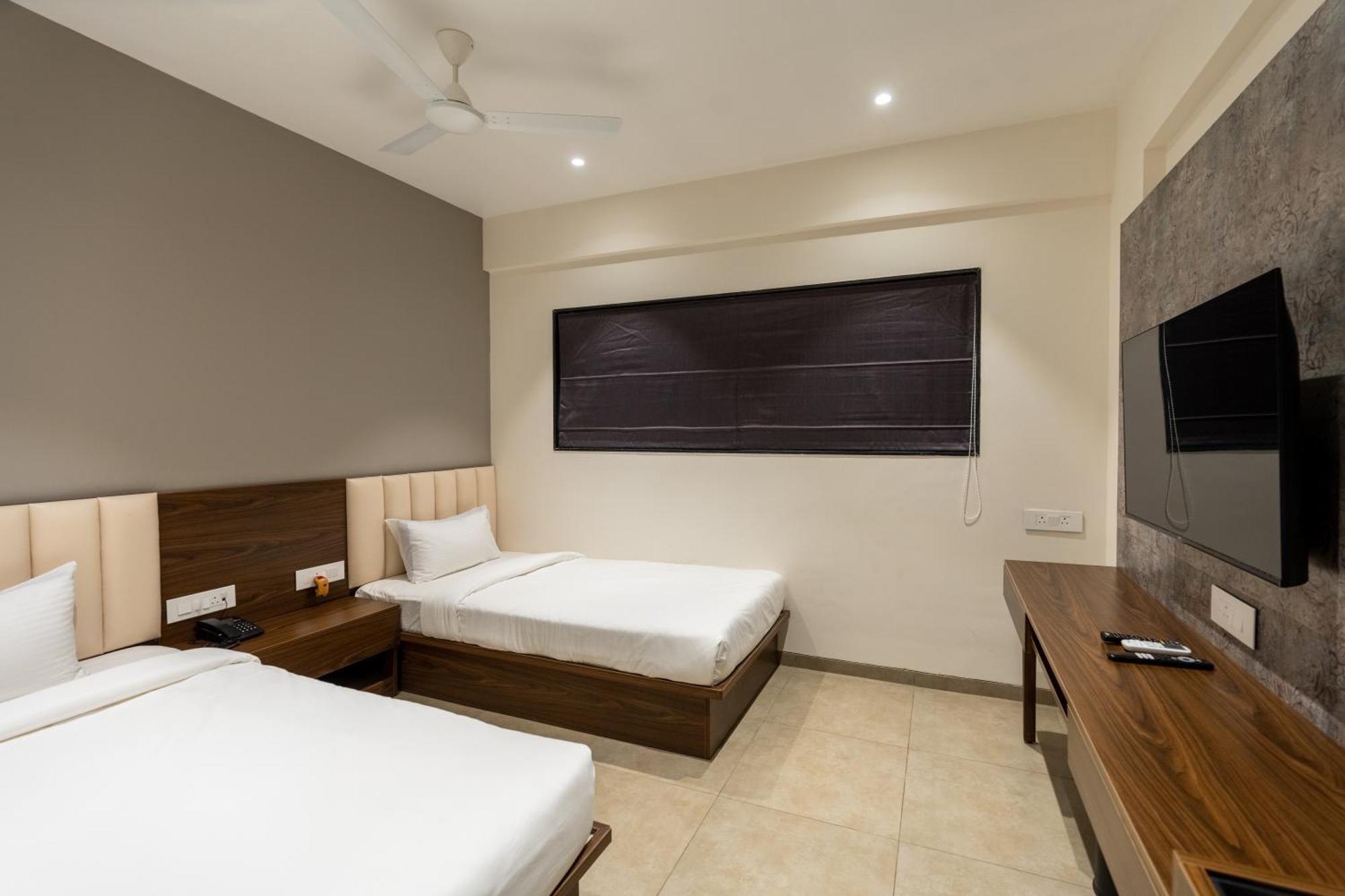 The Living Hub Business Hotel, קולהאפור מראה חיצוני תמונה